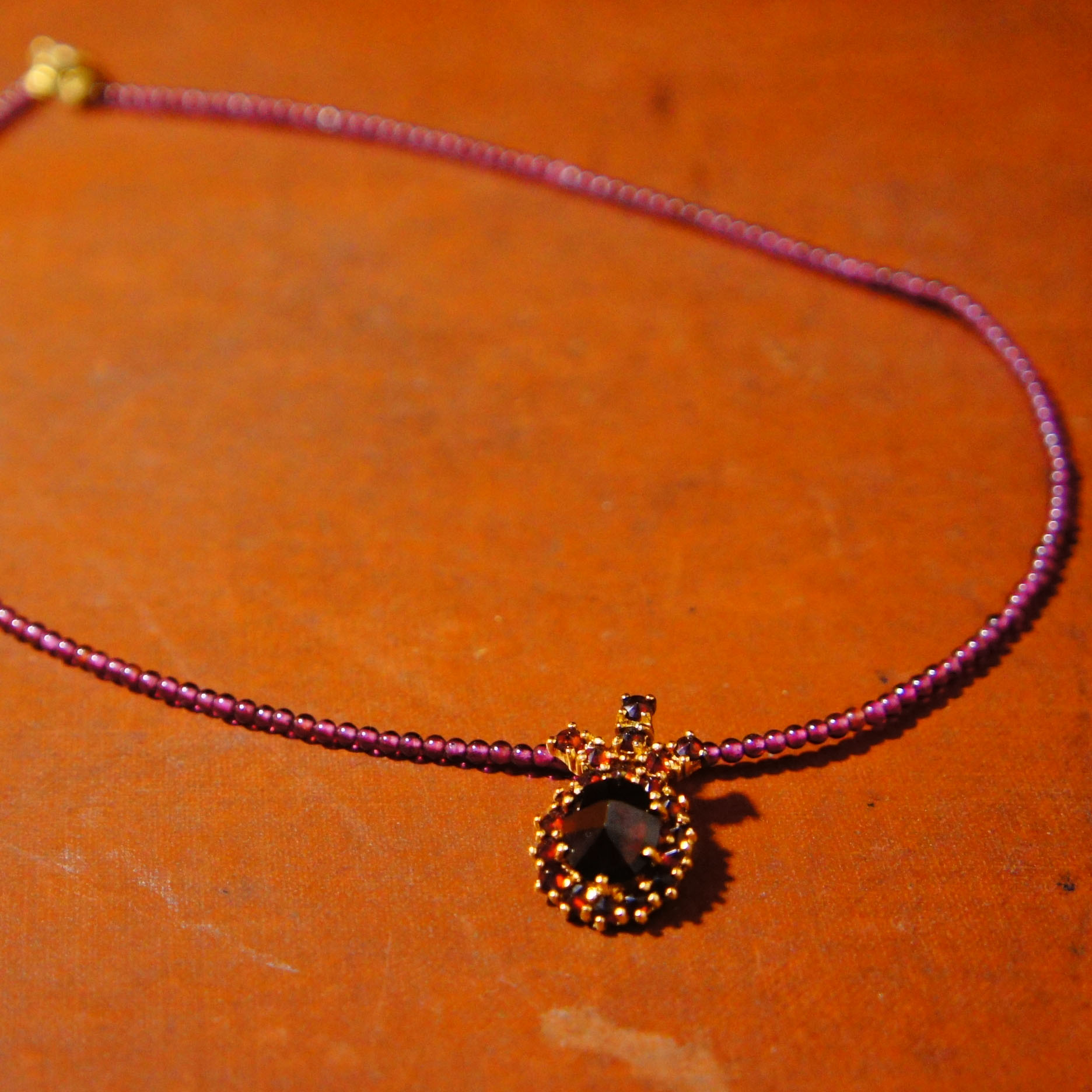 ルビーネックレス